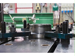 精密五金沖壓模具加工，如何解決廢料上移問題？