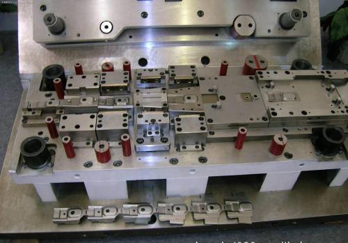 五金沖壓模具工藝制作注意事項，你知道多少？