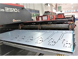 五金沖壓件公司-鈑金加工折床如何安全操作？