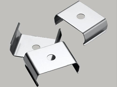 五金沖壓工藝中，平板沖裁和拉伸沖壓的區(qū)別