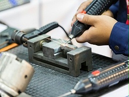 羅湖五金沖壓件加工廠，如何消除沖壓件的毛刺？