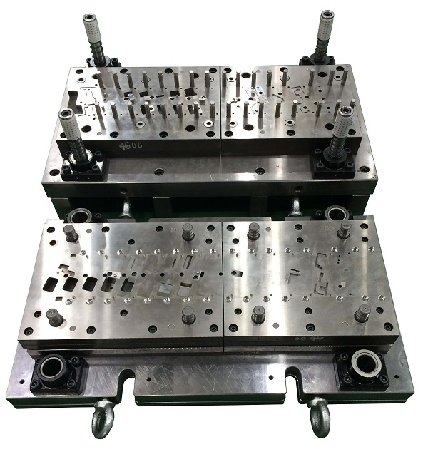 精密模具-東莞五金模具公司