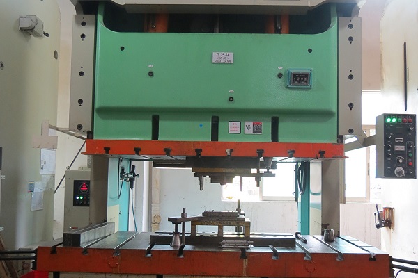 東莞五金沖壓加工廠-誠瑞豐 東莞五金沖壓加工廠-誠瑞豐